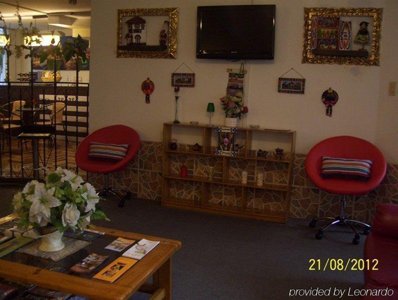 לימה Casahotel Jockey Plaza Mall מראה פנימי תמונה